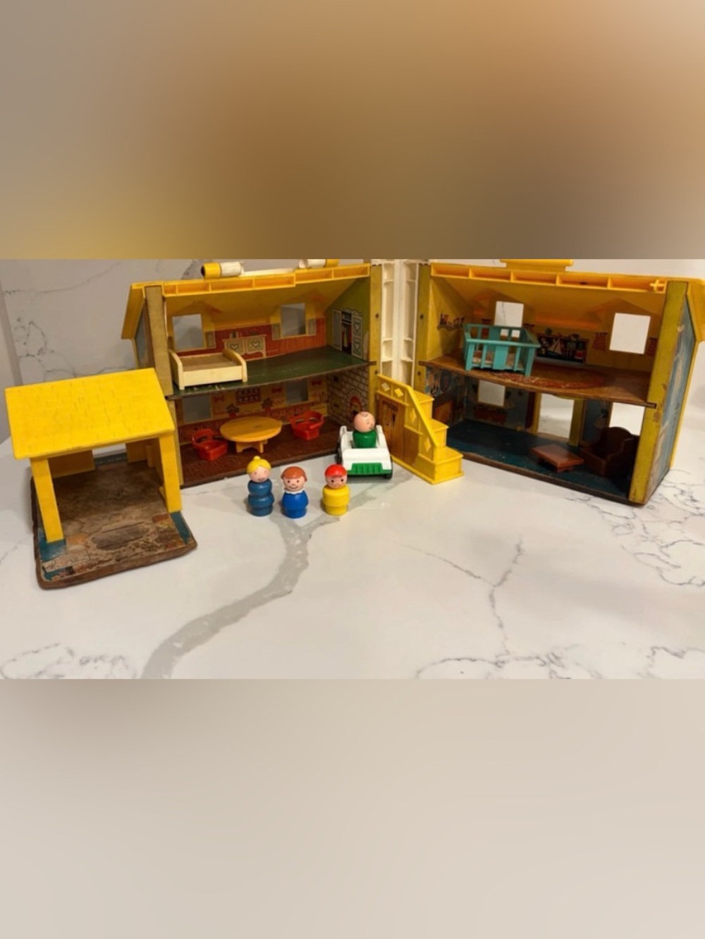 Vintage 1969 Fisher-Price Play Family House #952 Little
People Playset